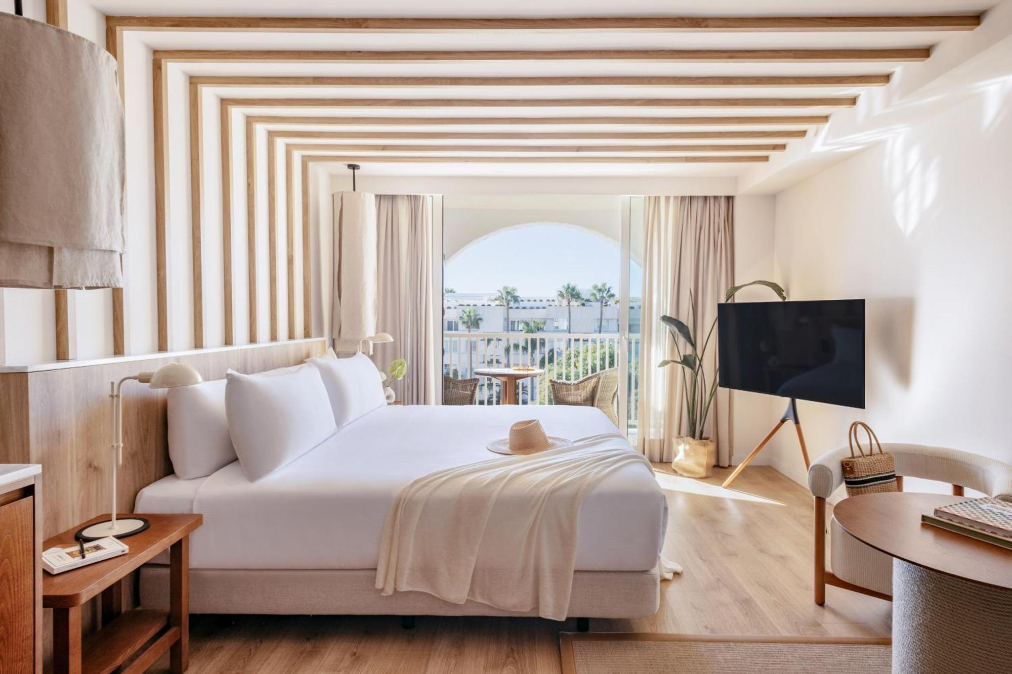 Melia Banús Hotel 5*
